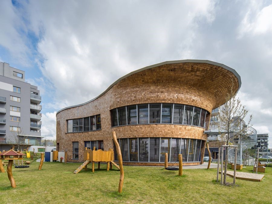 Česká školka od finského architekta: S českými obklady RAKO