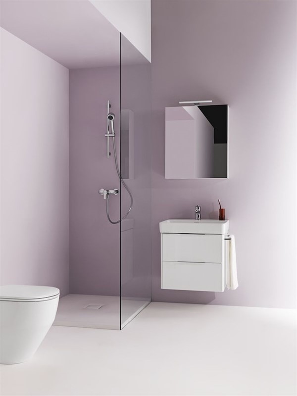 Koupelnový nábytek v duchu minimalismu. Elegance, která se neomrzí
