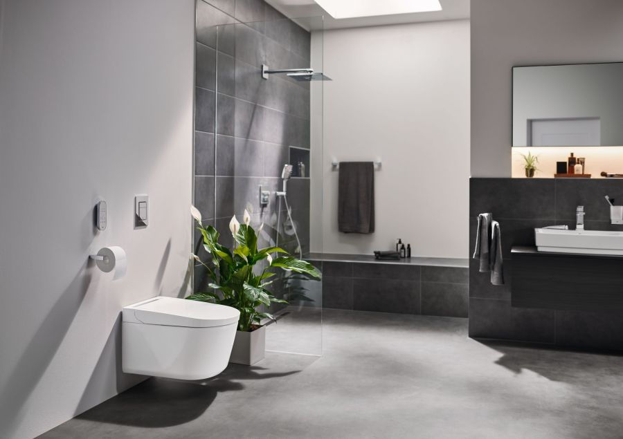 Ryzí hygiena: GROHE uvádí na trh novou základní sprchovou toaletu GROHE Sensia Pro 
